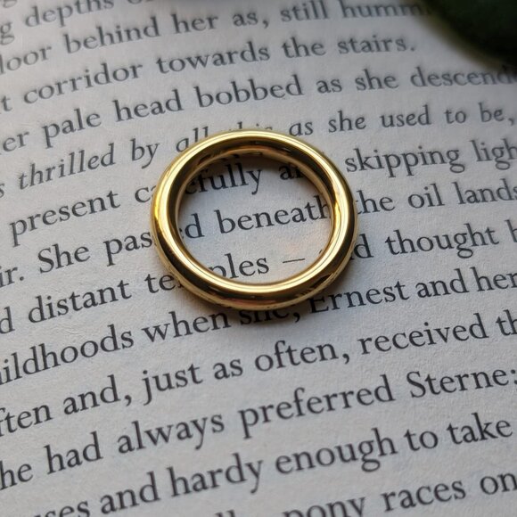 Waterproof Gold Ring Tarnish Free 18k Gold PVD Plated Meivim Eloise Ring Size 7 - Picture 3 of 5